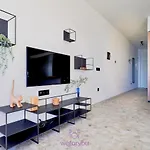 Апартаменты Weforyou Malibu Infinity Seaview *