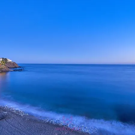 Weforyou Malibu Infinity Seaview * Benalmádena